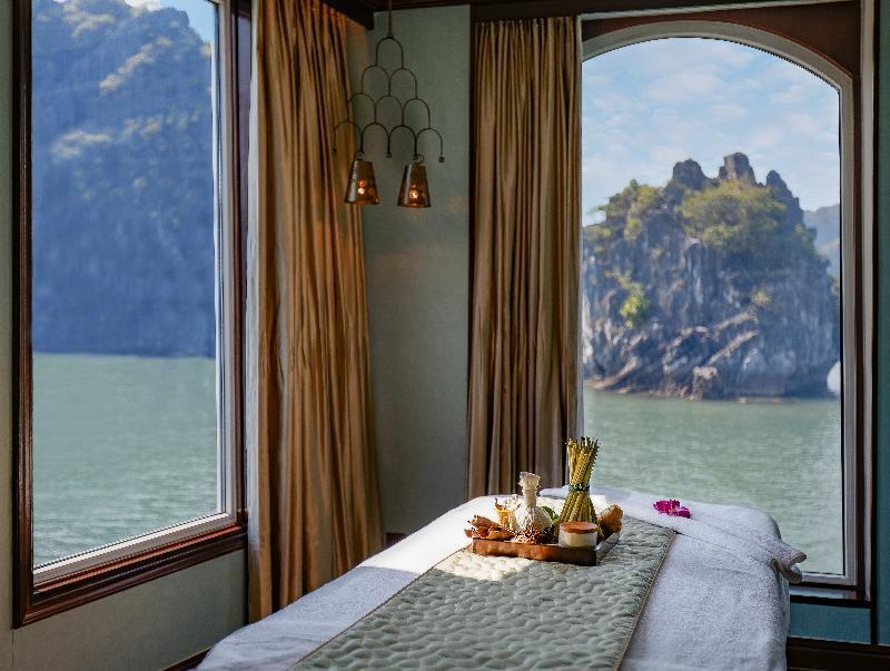 Heritage Line Ylang Cruise - Halong Bay & Lan Ha Bay Ha Long Dış mekan fotoğraf