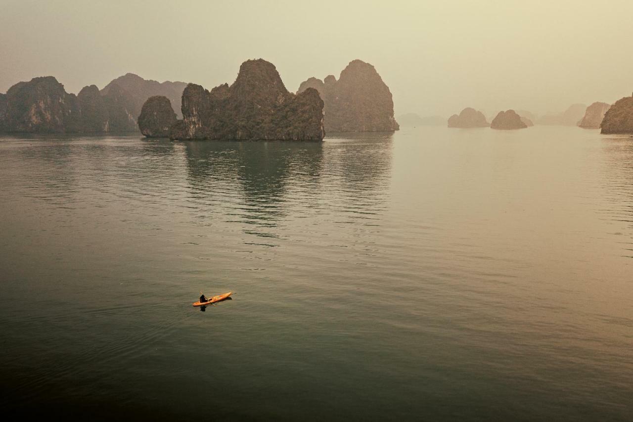 Heritage Line Ylang Cruise - Halong Bay & Lan Ha Bay Ha Long Dış mekan fotoğraf