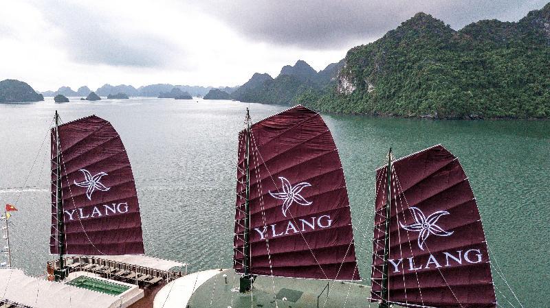 Heritage Line Ylang Cruise - Halong Bay & Lan Ha Bay Ha Long Dış mekan fotoğraf