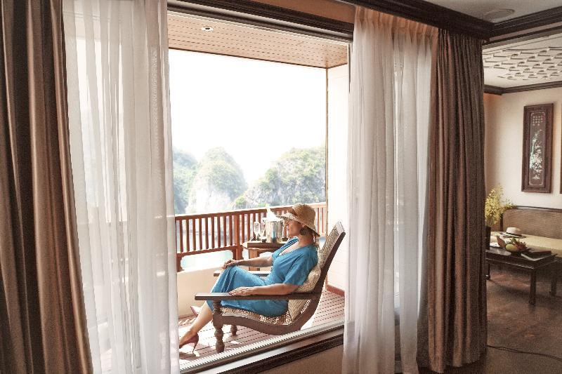 Heritage Line Ylang Cruise - Halong Bay & Lan Ha Bay Ha Long Dış mekan fotoğraf