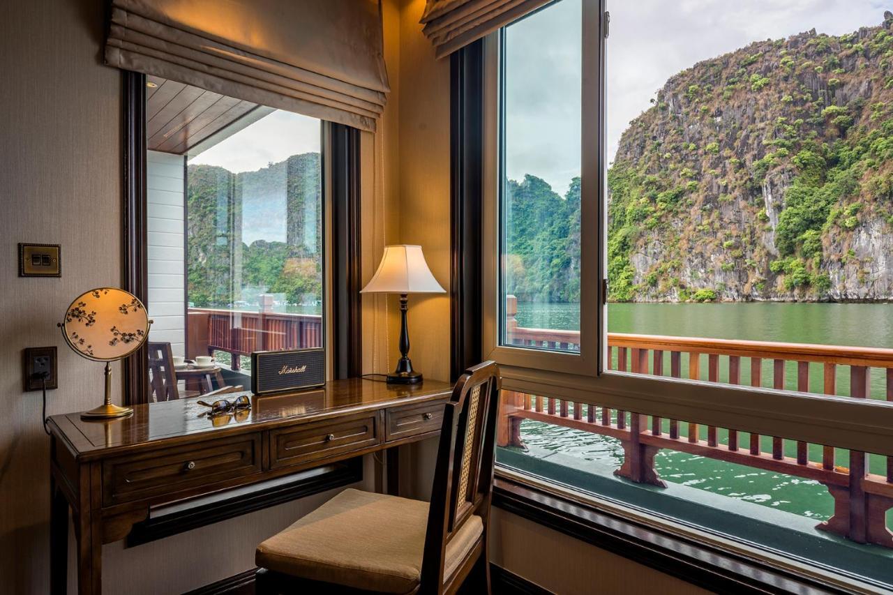 Heritage Line Ylang Cruise - Halong Bay & Lan Ha Bay Ha Long Dış mekan fotoğraf